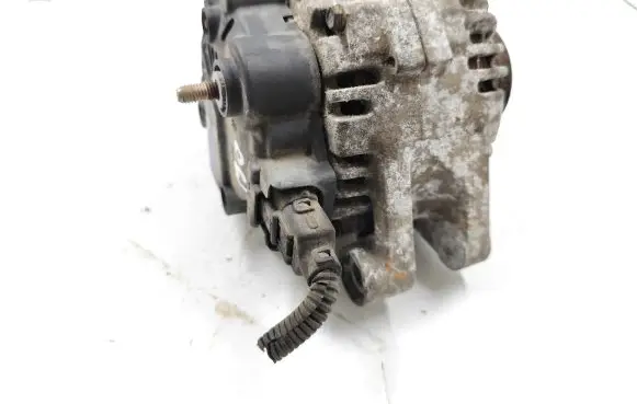 KIA Sorento Generator/alternator A0002655045 135V120A 3730039450