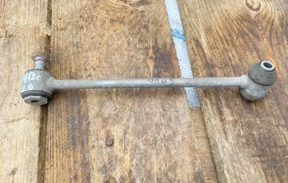 Rear anti-roll bar/stabilizer link