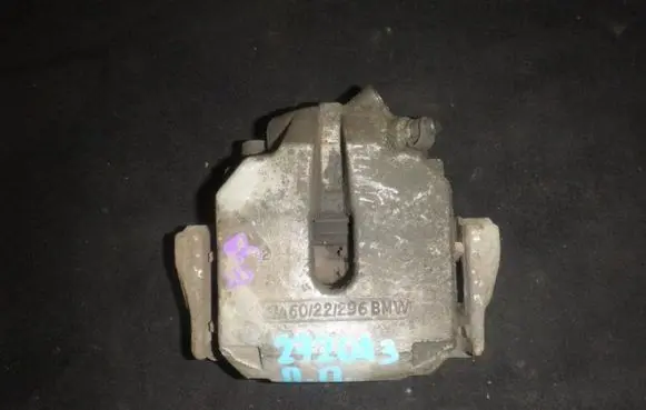 BMW 5 E39 Front brake caliper 34111163386