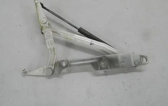 Audi A8 S8 D2 4D Tailgate/trunk/boot hinge 