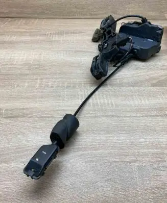 Renault Laguna II Front door exterior handle 8200008430