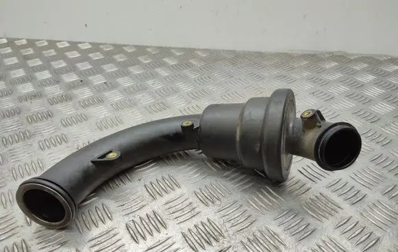 Mercedes-Benz A W176 Intercooler hose/pipe A6511400387