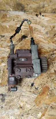 Fuel injection high pressure pump