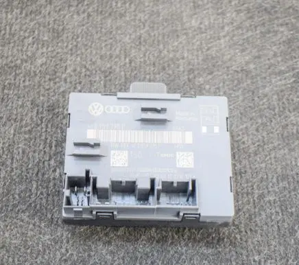 Audi Q7 4L Door control unit/module 4F0959795P