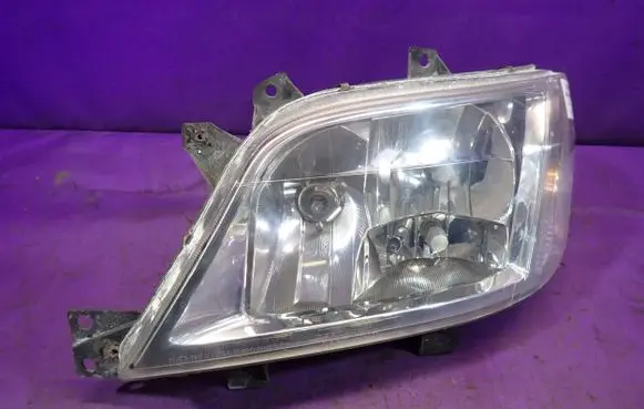Mercedes-Benz Sprinter W901 W902 W903 W904 Headlight/headlamp 440-1137L