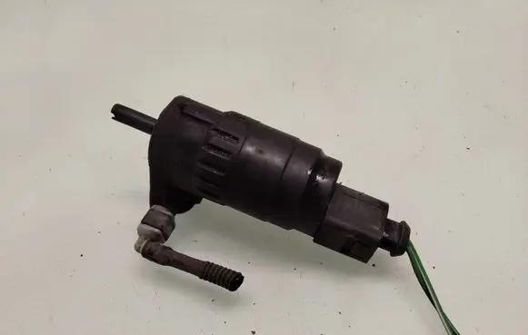 Volkswagen Golf Plus Windscreen/windshield washer pump 1T0955651A