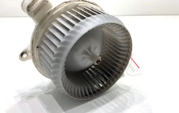 Lexus CT 200H Heater fan/blower 2726000463