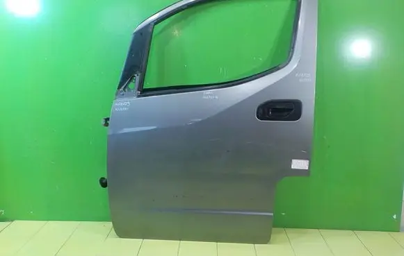 Nissan NV200 Front door PRZOD LEWE