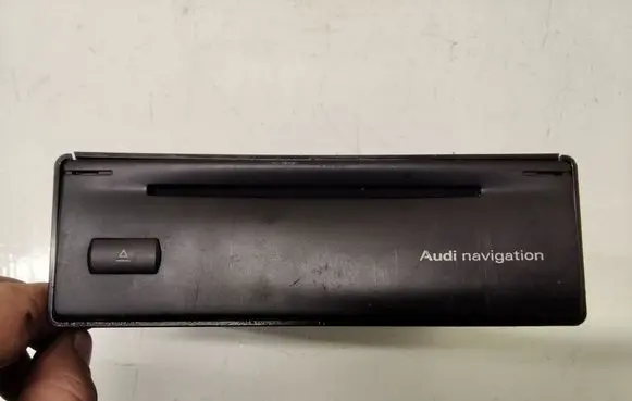 Audi A6 S6 C5 4B GPS navigation control unit/module 8618842290