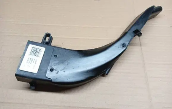 Volkswagen Golf Sportsvan Other engine bay part 5Q0200059EC 2680
