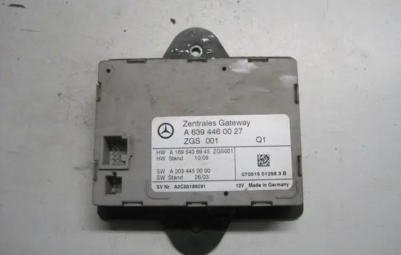 Mercedes-Benz Vito Viano W639 Gateway control module A6394460027