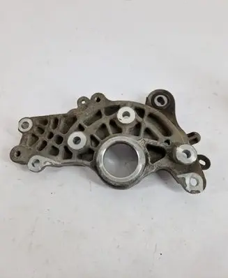 Opel Mokka Gearbox mounting bracket 40087869