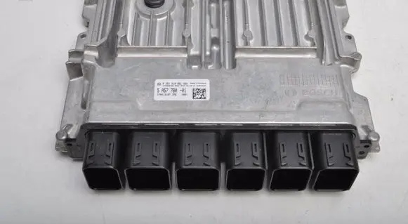 BMW 2 F44 Engine control unit/module ECU 5A57780