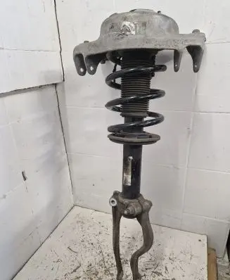 Porsche Macan (95B) Front shock absorber/damper 95B413031