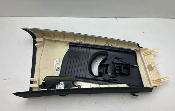 Audi A7 S7 4G (B) pillar trim (top) 4G8867243A