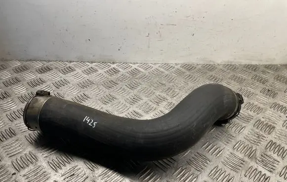 Intercooler hose/pipe