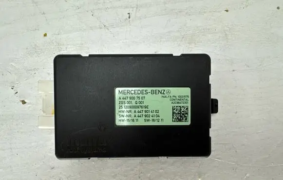 Mercedes-Benz Vito Viano W447 Sunroof control unit/module A4479007507