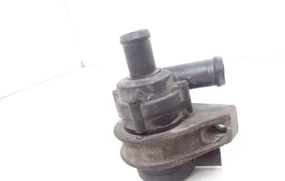 Volvo V40 Cross country Electric auxiliary coolant/water pump AV618564AB 252566250000