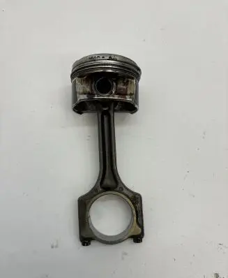 Peugeot 5008 Piston with connecting rod 5F02