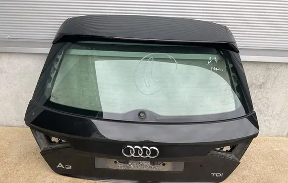 Tailgate/trunk/boot lid