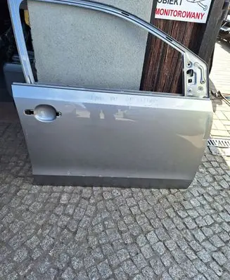 Volkswagen Up Front door 1S4831312
