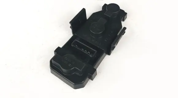 Audi A6 S6 C5 4B Tail light bulb cover holder bl3158b