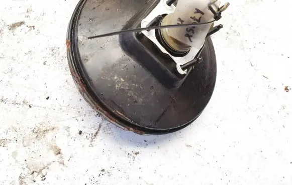 Ford Focus Brake booster