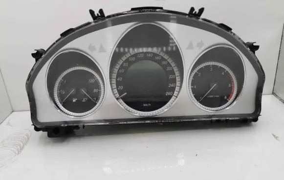 Mercedes-Benz GLK (X204) Speedometer (instrument cluster) A2044400211 A2044423821