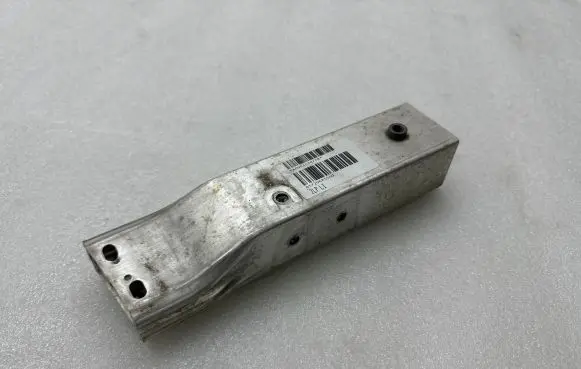 BMW i3 Front bumper shock/impact absorber 7296855 13824310 586729009