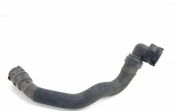 Peugeot 3008 II Engine coolant pipe/hose