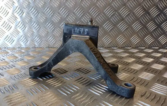 Mazda 3 II Gearbox mounting bracket MTX75