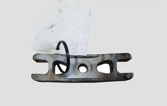 Audi A3 S3 8P Fuel Injector clamp holder 03L216