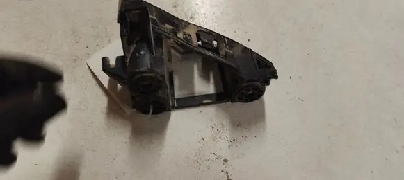 Opel Zafira B Rear bumper mounting bracket 9681049780