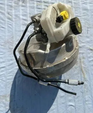 BMW 5 G30 G31 Brake booster 6861210 T524ZA 03785790014