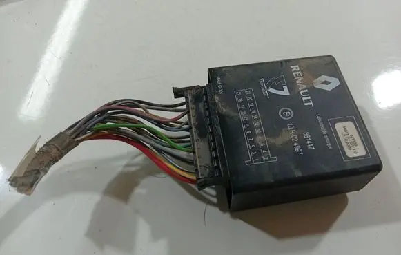 Renault Scenic III - Grand scenic III Other control units/modules 321139