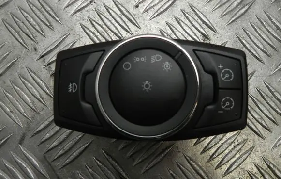 Ford Focus Light switch BM5T13A024JC T9162