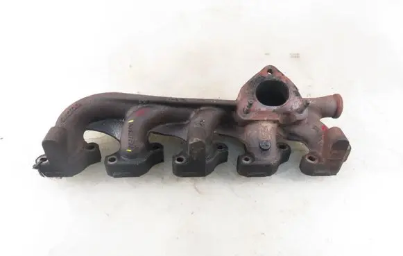 Volvo S60 Exhaust manifold 30637797