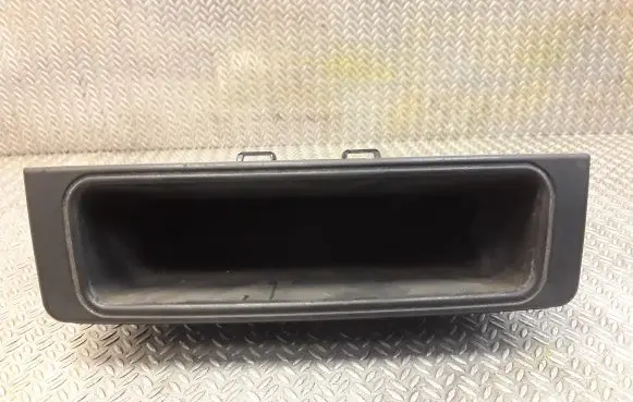 Mercedes-Benz C W203 Dashboard storage box/compartment 2036830291 A2036830291