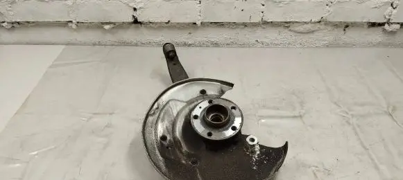 Volvo XC90 Front wheel hub 31451448