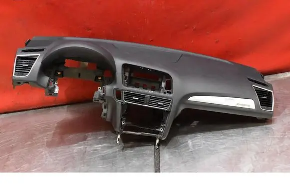 Audi Q5 SQ5 8R Dashboard 