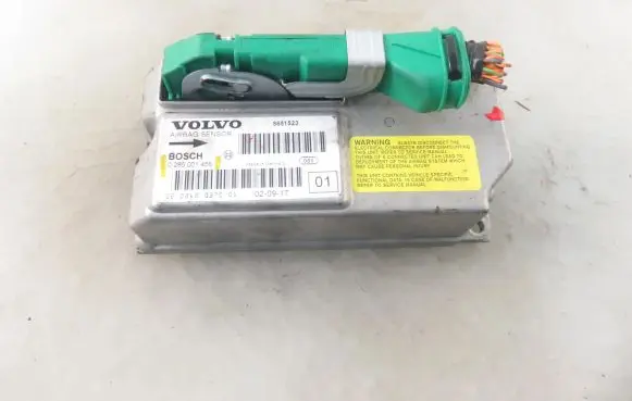Volvo S60 Airbag control unit/module 0285001456