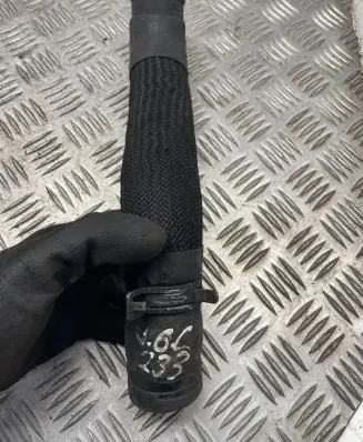 Jeep Grand Cherokee (WJ) Engine coolant pipe/hose