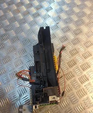 Mercedes-Benz C W204 Fuse module 016706581 PBTASAGF20