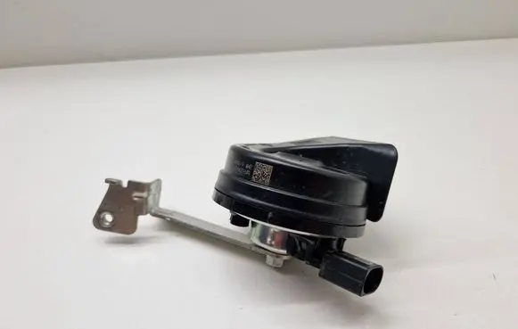 BMW 2 Active Tourer U06 Horn signal 8496204