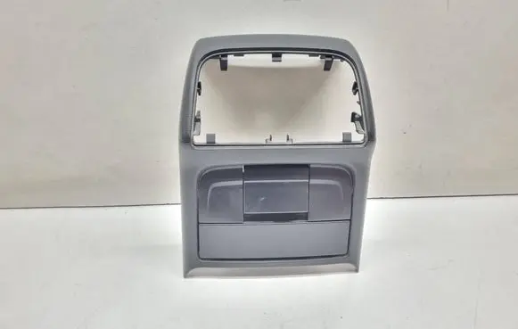 Rear air vent grill