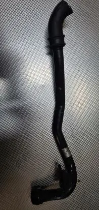 Volkswagen PASSAT B5.5 Engine coolant pipe/hose 058133607D