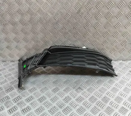 Skoda Kamiq Front grill 658121764