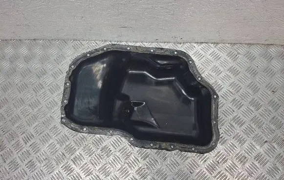 Toyota Corolla Verso AR10 Oil sump 121020R010