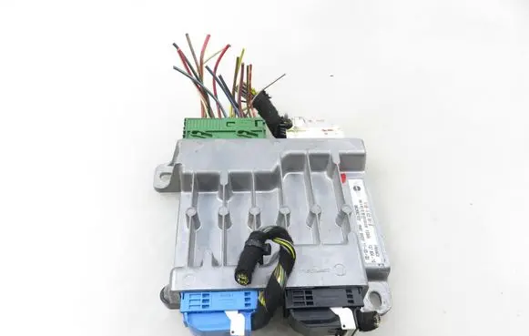 Mini One - Cooper R50 - 53 Central body control module 6922801