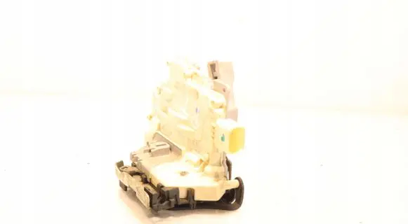 Audi A4 S4 B8 8K Rear door lock 8K0839016